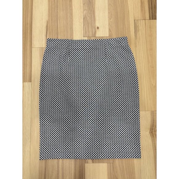Loft M Black & White Geometric Pull-On Pencil Skirt - Picture 3 of 3